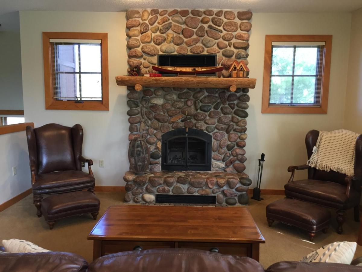 Heartwood Conference Center & Retreat Hotel Webb Lake Buitenkant foto