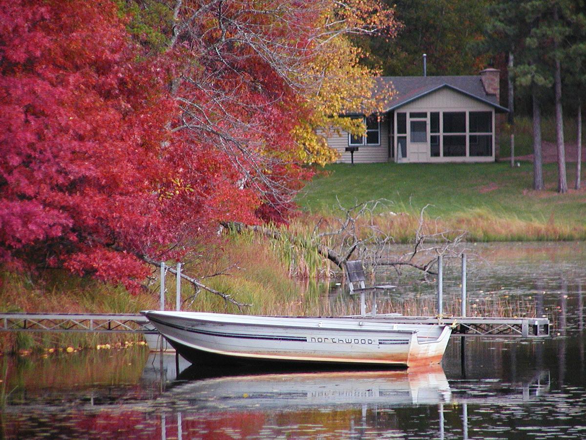 Heartwood Conference Center & Retreat Hotel Webb Lake Buitenkant foto