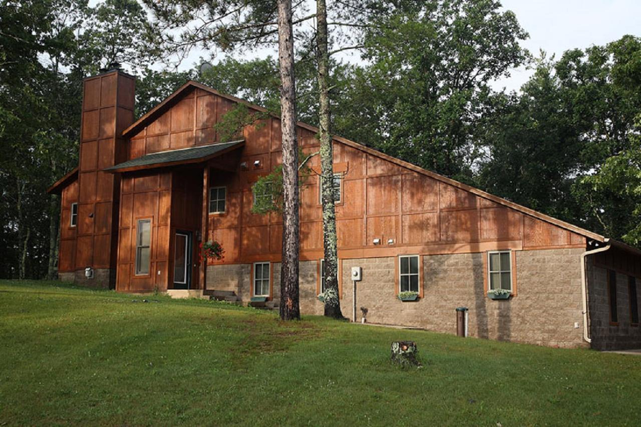 Heartwood Conference Center & Retreat Hotel Webb Lake Buitenkant foto